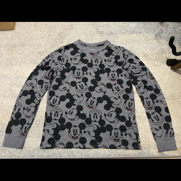 EUC Unisex Abercrombie Kids X Disney Mickey Mouse Long Sleeve Shirt Black/Grey - Picture 1 of 6